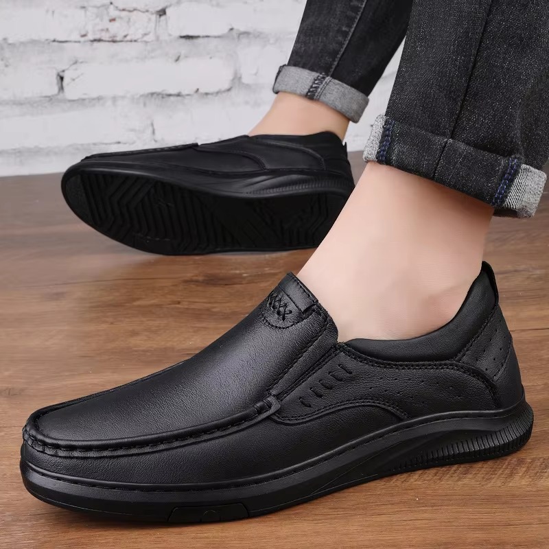 Men's Outdoor Casual Leather Shoes Walking Loafers Convenient Men's Sports Casual Shoes