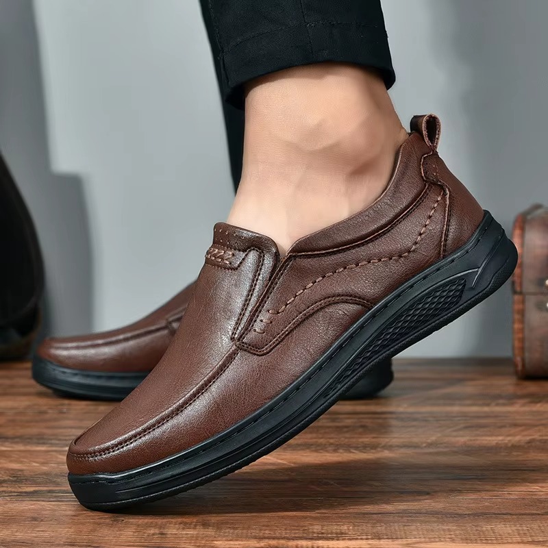 Men's Outdoor Casual Leather Shoes Walking Loafers Convenient Men's Sports Casual Shoes