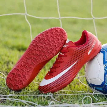 Soccer Boots Original Lightweight Soft Comfortable Nail Breakage Mens kids Football Boots training shoes