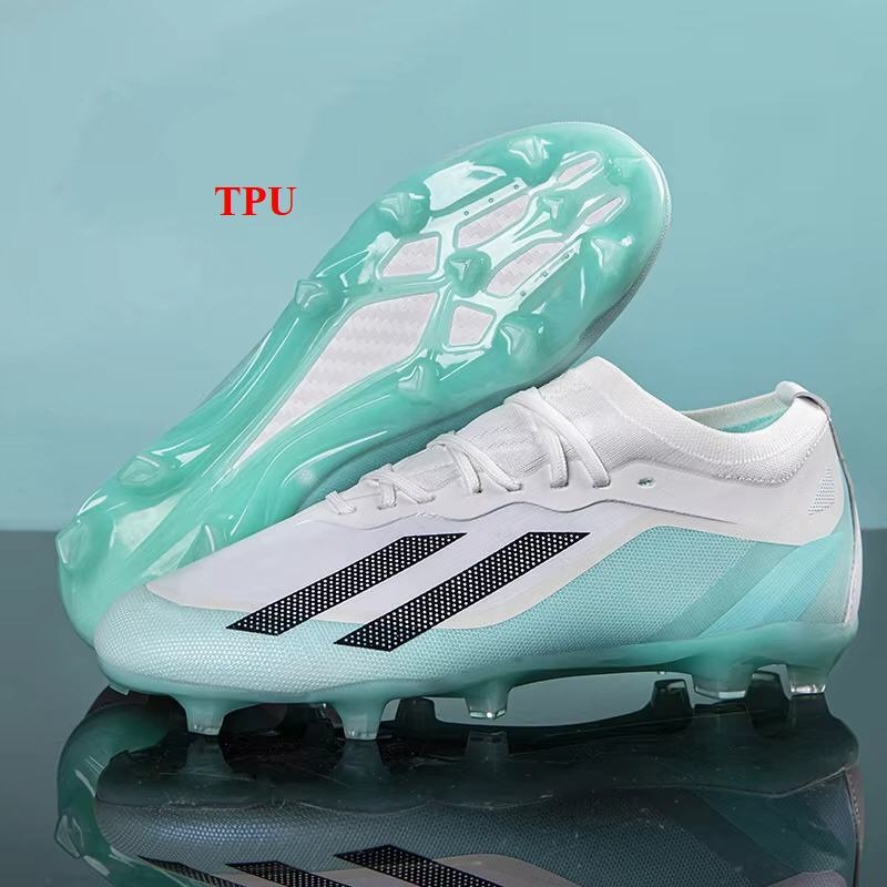 Custom Assassin Professional Training Soccer Shoes Spikes Football Shoes