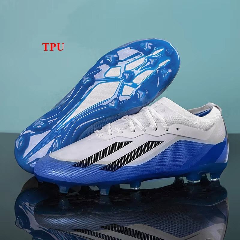 Custom Assassin Professional Training Soccer Shoes Spikes Football Shoes