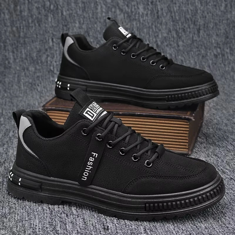 Men's Retro Casual Sneakers Slip-Resistant Board Shoes Wholesale