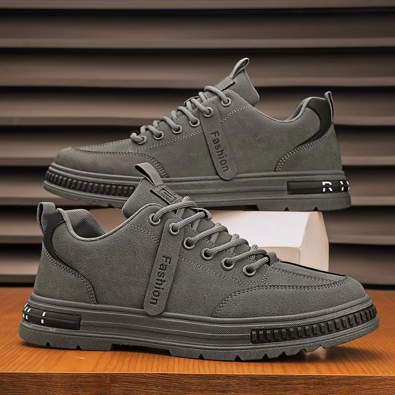 Men's Retro Casual Sneakers Slip-Resistant Board Shoes Wholesale